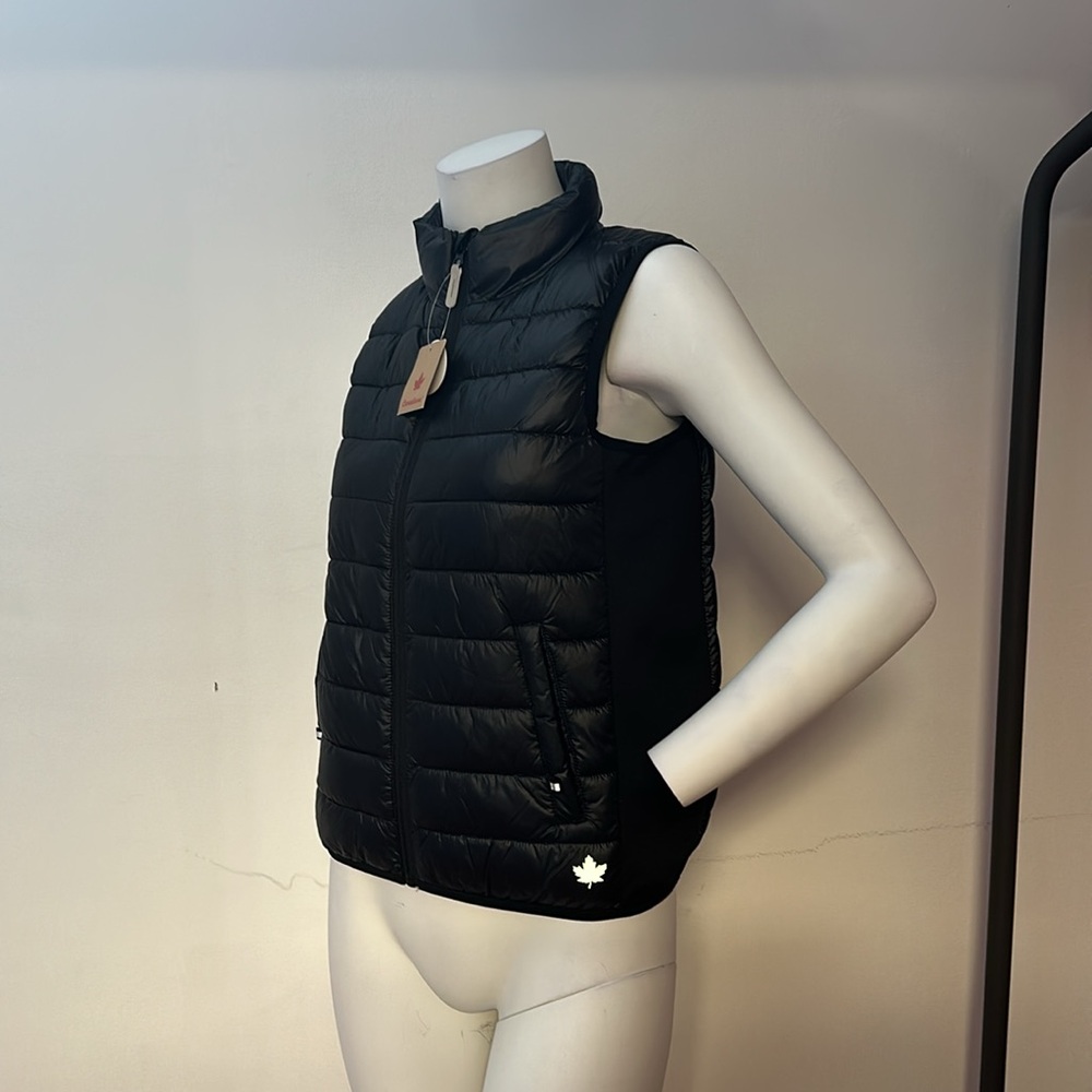 NWT Canadiana black lightweight puffer vest boys girls 12 super soft warm cozy